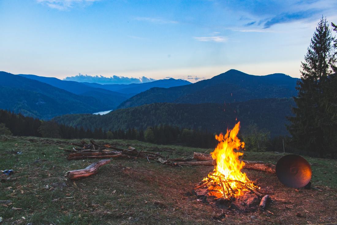 campfire, camping, mountains